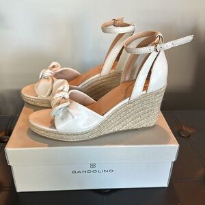 Bandolino Kaira3 Ivory Wedges 7.5M